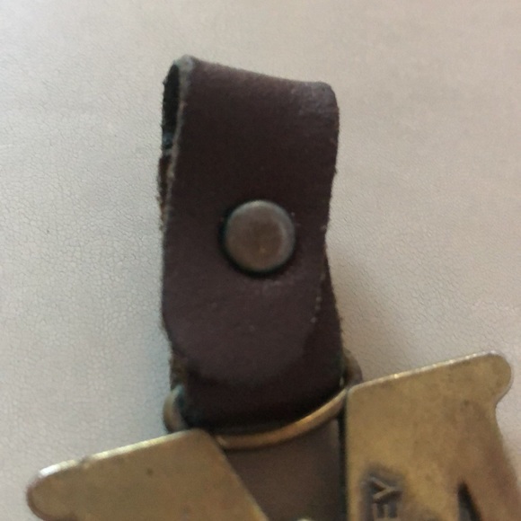 Disney “M” charm/ key ring brass color with brown leather loop. - Picture 5 of 8